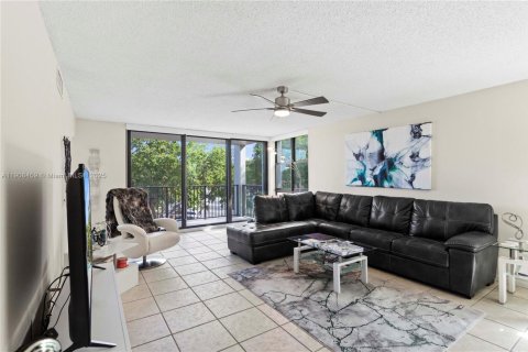 Condominio en venta en Fort Lauderdale, Florida, 2 dormitorios, 139.35 m2 № 1966000 - foto 19