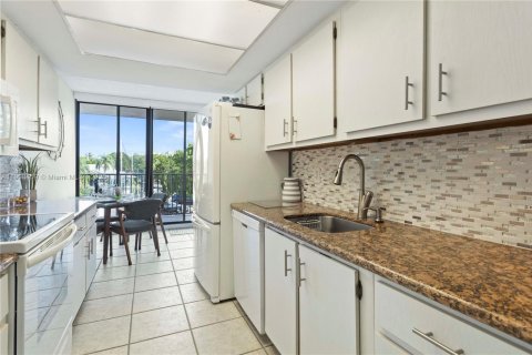 Condominio en venta en Fort Lauderdale, Florida, 2 dormitorios, 139.35 m2 № 1966000 - foto 22