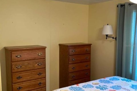 Apartment in Zephyrhills, Florida 2 bedrooms, 97.36 sq.m. № 2215996 - photo 8