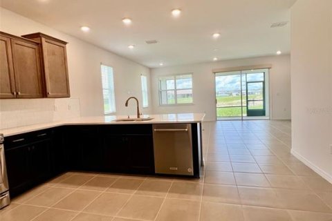 House in Ocala, Florida 3 bedrooms, 172.43 sq.m. № 1800288 - photo 7