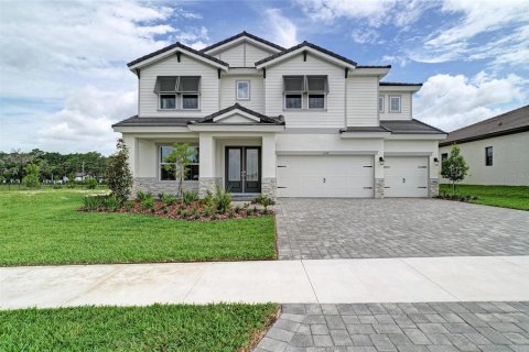 House in Brandon, Florida 6 bedrooms, 455.69 sq.m. № 2092826