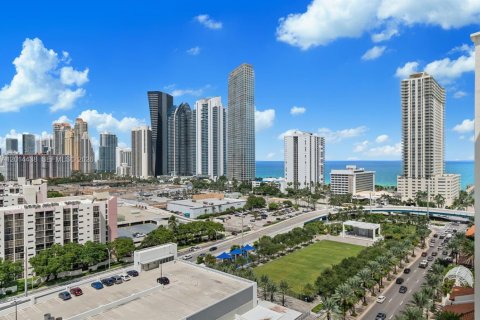 Condominio en venta en Sunny Isles Beach, Florida, 3 dormitorios, 141.58 m2 № 2076237 - foto 24