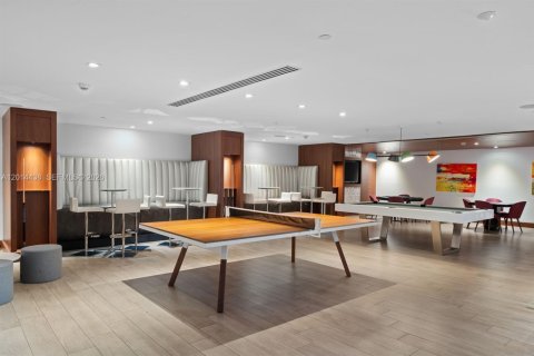 Condominio en venta en Sunny Isles Beach, Florida, 3 dormitorios, 141.58 m2 № 2076237 - foto 15