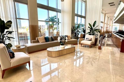 Condo à Sunny Isles Beach, Floride, 1 chambre  № 2080699