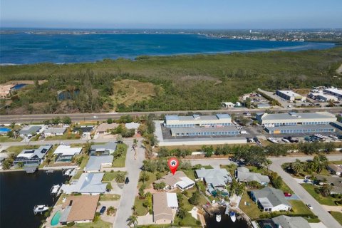 Casa en venta en Bradenton, Florida, 2 dormitorios, 137.87 m2 № 1511175 - foto 12