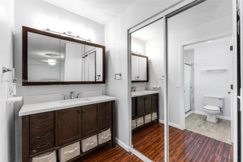 House in Homestead, Florida 3 bedrooms, 150.59 sq.m. № 1934194 - photo 16