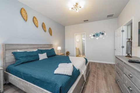 Casa en venta en Kissimmee, Florida, 5 dormitorios, 217.58 m2 № 2386234 - foto 23