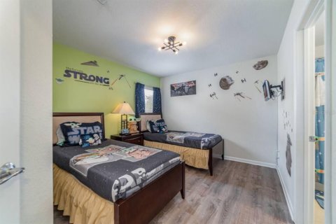 Casa en venta en Kissimmee, Florida, 5 dormitorios, 217.58 m2 № 2386234 - foto 28