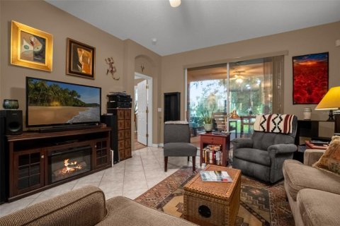 Villa ou maison à vendre à Mount Dora, Floride: 3 chambres, 146.97 m2 № 2416957 - photo 6