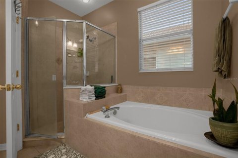 Villa ou maison à vendre à Mount Dora, Floride: 3 chambres, 146.97 m2 № 2416957 - photo 23