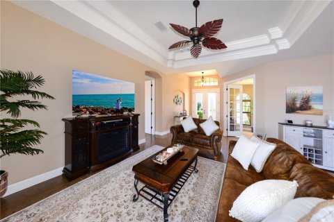 House in Punta Gorda, Florida 4 bedrooms, 199.83 sq.m. № 1590188 - photo 5