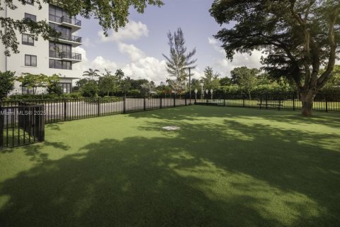 Apartment in Miami, Florida 1 bedroom, 62.24 sq.m. № 2180823 - photo 11