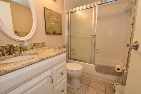 Copropriété à louer à Sarasota, Floride: 2 chambres, 103.31 m2 № 2115142 - photo 14