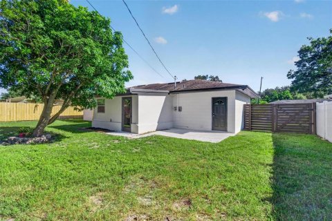 Casa en venta en Saint Petersburg, Florida, 3 dormitorios, 111.85 m2 № 2386124 - foto 22