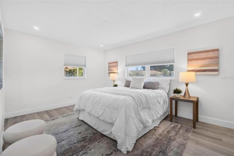 Casa en venta en Saint Petersburg, Florida, 3 dormitorios, 111.85 m2 № 2386124 - foto 12