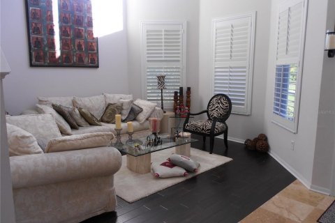 Casa en alquiler en Tampa, Florida, 4 dormitorios, 269.42 m2 № 1886823 - foto 7