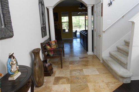 Casa en alquiler en Tampa, Florida, 4 dormitorios, 269.42 m2 № 1886823 - foto 5