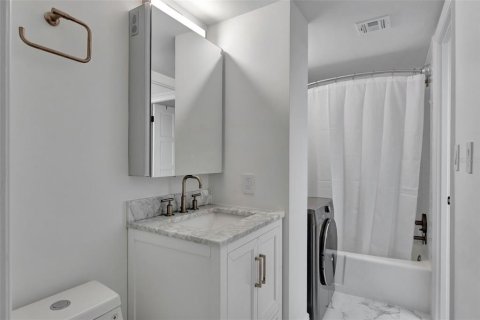 Condo in Winter Park, Florida, 2 bedrooms  № 1722233 - photo 21