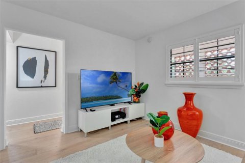 Condo in Winter Park, Florida, 2 bedrooms  № 1722233 - photo 17