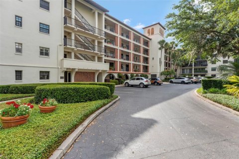 Condo in Winter Park, Florida, 2 bedrooms  № 1722233 - photo 10