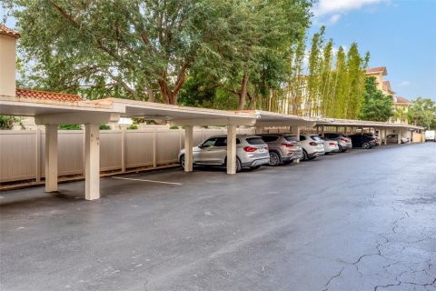 Condo in Winter Park, Florida, 2 bedrooms  № 1722233 - photo 24