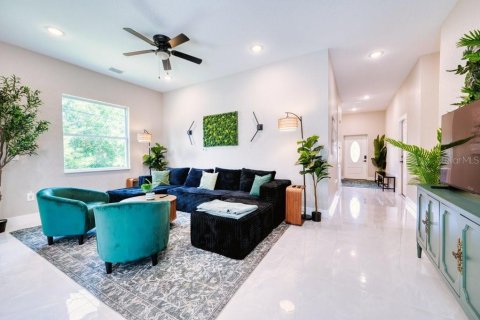 Villa ou maison à vendre à Port Charlotte, Floride: 3 chambres, 147.99 m2 № 2202727 - photo 8