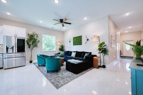 Villa ou maison à vendre à Port Charlotte, Floride: 3 chambres, 147.99 m2 № 2202727 - photo 6