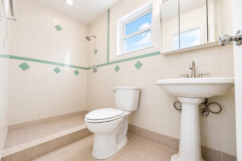 House in Pompano Beach, Florida 3 bedrooms, 169.45 sq.m. № 2088157 - photo 30