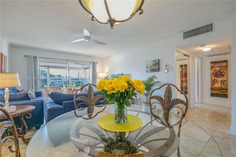 Купить кондоминиум в Лодердейл-Лейкс, Флорида 2 спальни, 87.7м2, № 1994162 - фото 6