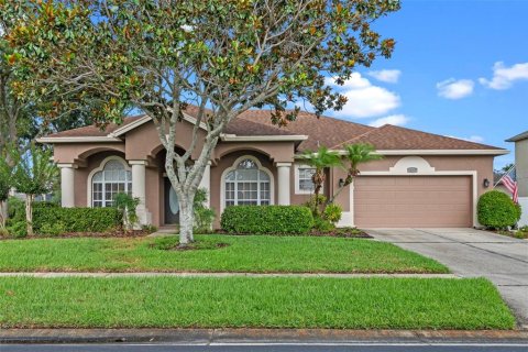 Casa en venta en Orlando, Florida, 4 dormitorios, 212.1 m2 № 1773640 - foto 1