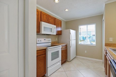 Adosado en alquiler en Brandon, Florida, 3 dormitorios, 126.72 m2 № 1769832 - foto 9