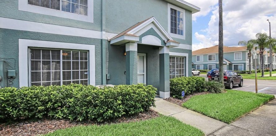 Adosado en Brandon, Florida 3 dormitorios, 126.72 m2 № 1769832