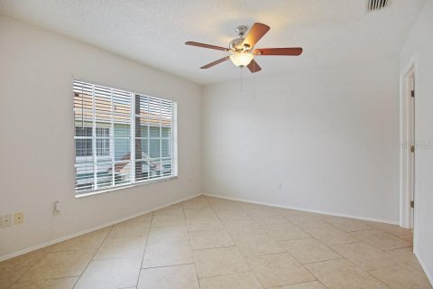 Adosado en alquiler en Brandon, Florida, 3 dormitorios, 126.72 m2 № 1769832 - foto 11