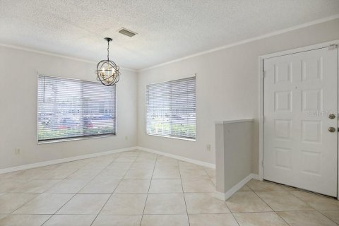 Adosado en alquiler en Brandon, Florida, 3 dormitorios, 126.72 m2 № 1769832 - foto 6