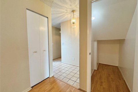 Touwnhouse à vendre à Winter Haven, Floride: 2 chambres, 115.94 m2 № 2399500 - photo 12