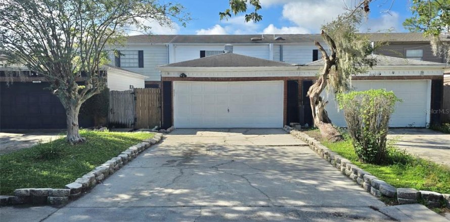 Touwnhouse à Winter Haven, Floride 2 chambres, 115.94 m2 № 2399500