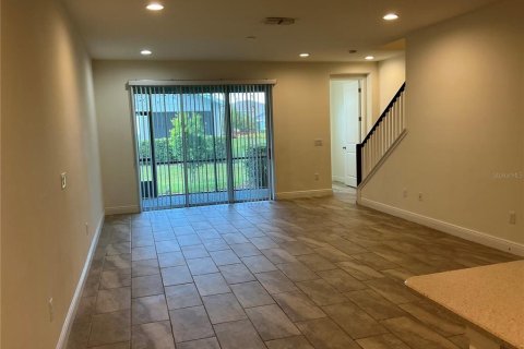 Touwnhouse à louer à Oldsmar, Floride: 3 chambres, 175.4 m2 № 1913792 - photo 4