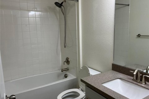 Touwnhouse à louer à Oldsmar, Floride: 3 chambres, 175.4 m2 № 1913792 - photo 17