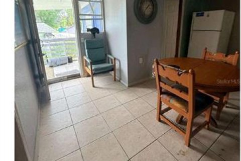 Casa en venta en Kissimmee, Florida, 8 dormitorios, 204.01 m2 № 2266481 - foto 7