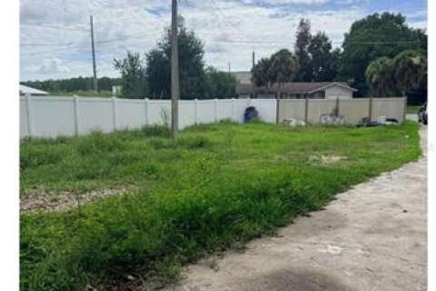 Casa en venta en Kissimmee, Florida, 8 dormitorios, 204.01 m2 № 2266481 - foto 27
