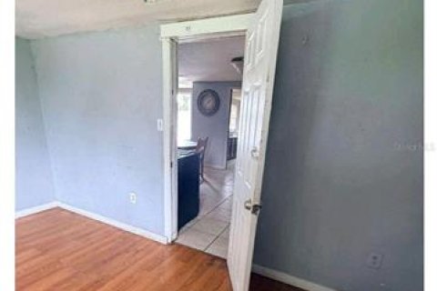 Casa en venta en Kissimmee, Florida, 8 dormitorios, 204.01 m2 № 2266481 - foto 17