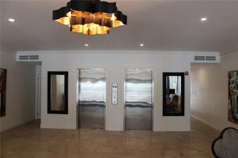Condominio en venta en Winter Park, Florida, 2 dormitorios, 98.2 m2 № 1675281 - foto 5