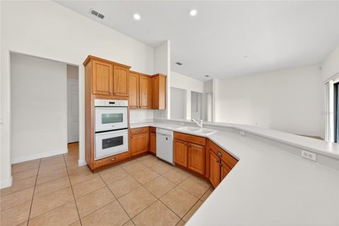 Villa ou maison à vendre à Kissimmee, Floride: 3 chambres, 239.69 m2 № 2111484 - photo 20