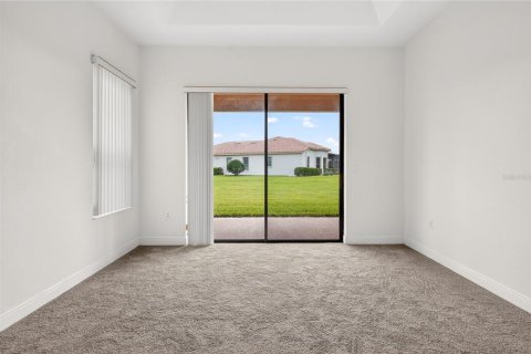 Villa ou maison à vendre à Kissimmee, Floride: 3 chambres, 239.69 m2 № 2111484 - photo 23