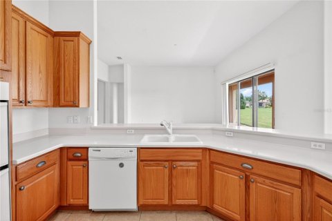 Villa ou maison à vendre à Kissimmee, Floride: 3 chambres, 239.69 m2 № 2111484 - photo 18
