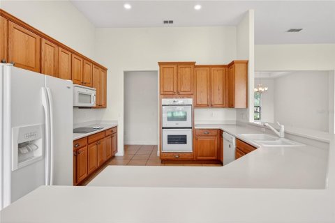 Villa ou maison à vendre à Kissimmee, Floride: 3 chambres, 239.69 m2 № 2111484 - photo 19