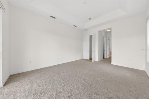 Villa ou maison à vendre à Kissimmee, Floride: 3 chambres, 239.69 m2 № 2111484 - photo 24