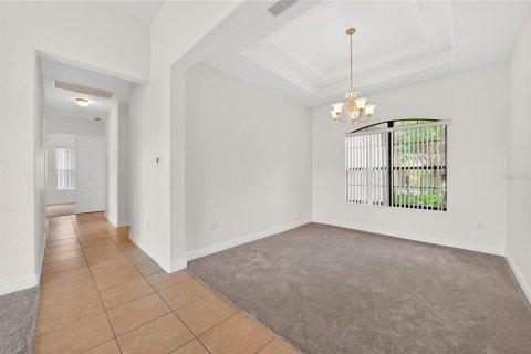 Villa ou maison à vendre à Kissimmee, Floride: 3 chambres, 239.69 m2 № 2111484 - photo 11