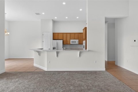 Villa ou maison à vendre à Kissimmee, Floride: 3 chambres, 239.69 m2 № 2111484 - photo 14