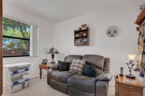 Condominio en venta en Miami, Florida, 3 dormitorios, 92.25 m2 № 1766605 - foto 11